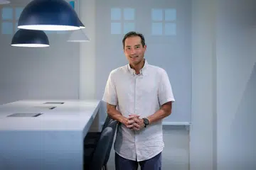 Pengerusi unit maklum balas pemerintah Reach, Encik Tan Kiat How, yang juga Menteri Negara Kanan (Penerangan dan Pembangunan Digital merangkap Pembangunan Negara), berkata setiap kumpulan dalam masyarakat mempunyai pandangan yang berbeza, namun itu tidak harus memecahbelahkan masyarakat. Sebaliknya, masyarakat harus bersatu untuk memahami satu sama lain meskipun jika mereka tidak setuju dengan pandangan yang diluahkan, dan berusaha mencapai persetujuan untuk menggerakkan negara ke hadapan.
