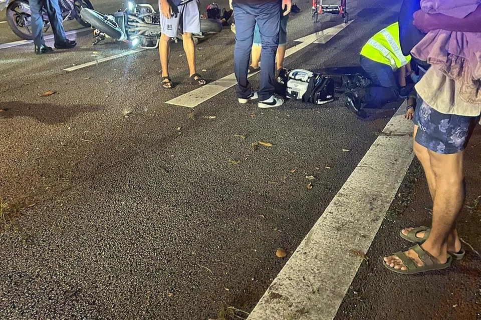 Kenderaan kendalian Pua Yui Loon, seorang warga Malaysia, dipercayai melanggar sebuah motosikal pada 6 Februari di BKE hingga menyebabkan kematian penunggangnya. 