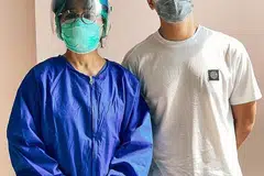 DIDIDIK DENGAN NILAI MURNI: Afgan bersama ibunya, Lola Purnama, seorang pakar perubatan kanak-kanak. Beliau berterima kasih kepada ibu dan juga bapanya, Loyd Yahya, seorang doktor anestesia, kerana membesarkannya dengan sikap peduli terhadap keperluan masyarakat. Sempena hari lahirnya, Afgan mengadakan konsert amal mengumpul dana untuk membeli alat bantuan pernafasan buat kegunaan hospital Indonesia. - Foto INSTAGRAM AFGAN