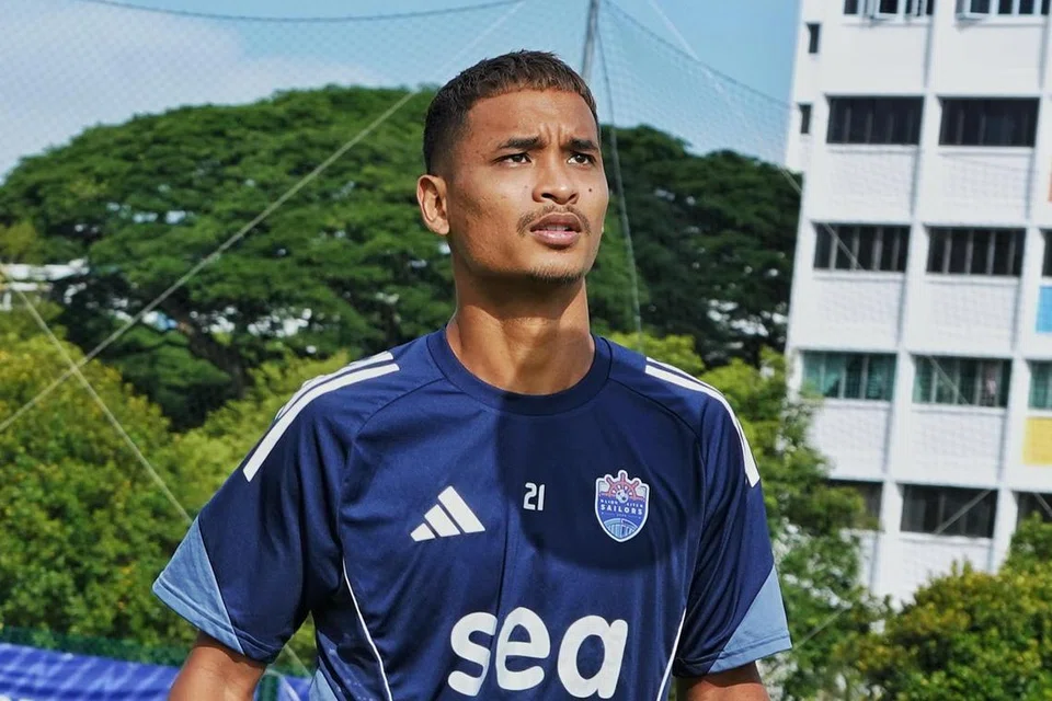 Safuwan Baharudin memulakan babak baru dalam kerjaya bola sepaknya bersama juara Liga Perdana Singapura (SPL), Lion City Sailors, sesudah 14 tahun bermain di luar negara.