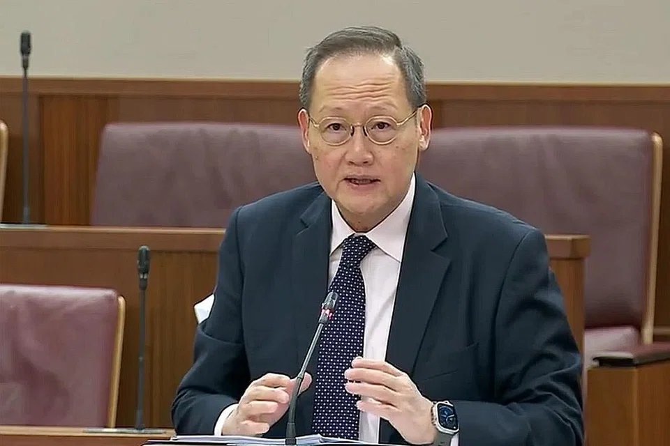 "Majikan dan pengendali dormitori membentuk bahagian penting ekosistem sokongan buat pekerja kita. Mereka secara tetap diingatkan oleh MOM supaya menjaga kesejahteraan pekerja mereka dan menggalak rangkaian lebih erat di tempat kerja dan di dormitori." - Menteri Tenaga Manusia, Dr Tan See Leng.