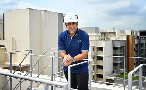 Encik Ariff Shah menganggap sistem penyejuk terpusat (CCS) di Tengah sebagai satu proses pembelajaran kerana ia merupakan kali pertama CCS diperkenalkan di kawasan perumahan.