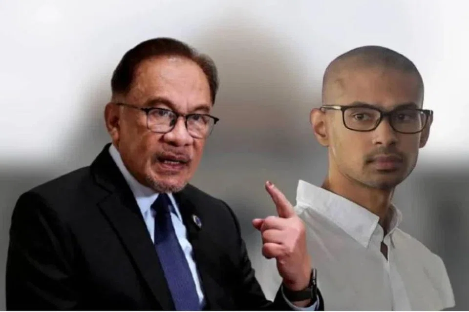 Perdana Menteri Malaysia, Datuk Seri Anwar Ibrahim (kiri) dan bekas pembantu penyelidiknya, Encik Muhammed Yusoff Rawther.