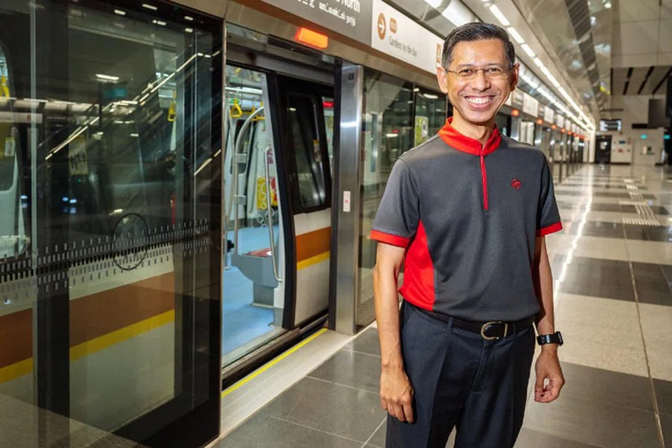 ENCIK SHAHRIN ABDOL SALAM 49 tahun