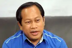 WASPADA: Timbalan Menteri Kewangan, Datuk Ahmad Maslan, mengingatkan para pesara supaya berhati-hati dalam mengendalikan wang pencen mereka yang kini menjadi sasaran penipuan.