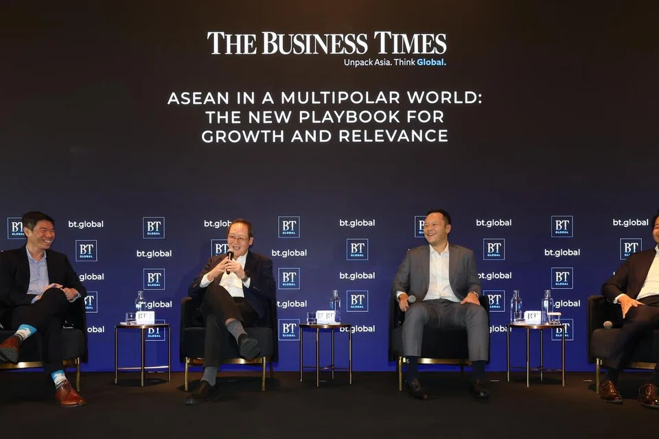 Perniagaan di Asia Tenggara perlu manfaatkan peluang, sesuaikan diri dengan perubahan, ahli panel, The Business Times Global (BT Global), Menteri Tenaga Manusia merangkap Menteri Bertanggungjawab bagi Tenaga, Sains dan Teknologi, Dr Tan See Leng.