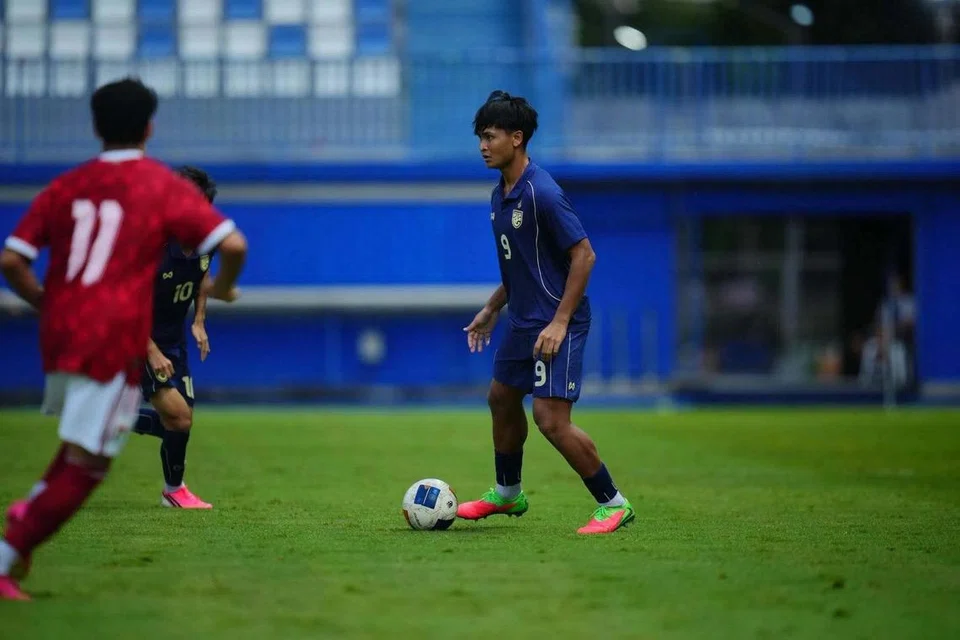 Pemain Thailand, Yotsakorn Burapha, melangkah ke Kejohanan Asean 2026 selepas mempamerkan aksi cemerlang bersama Chonburi FC dalam saingan Liga Thailand.
