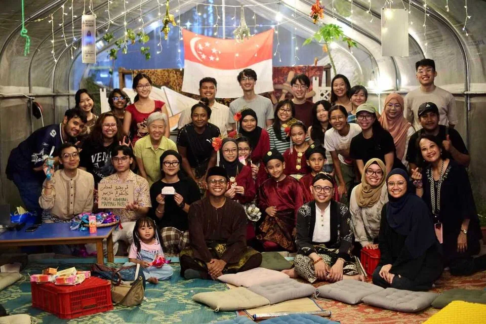 Acara ulang tahun ke-tiga Ambin Ubin pada 1 Ogos 2026 telah diadakan di City Sprouts Punggol, sebuah tapak tanaman yang dimiliki oleh Raja Fairuz dari Kebon Dapor.
