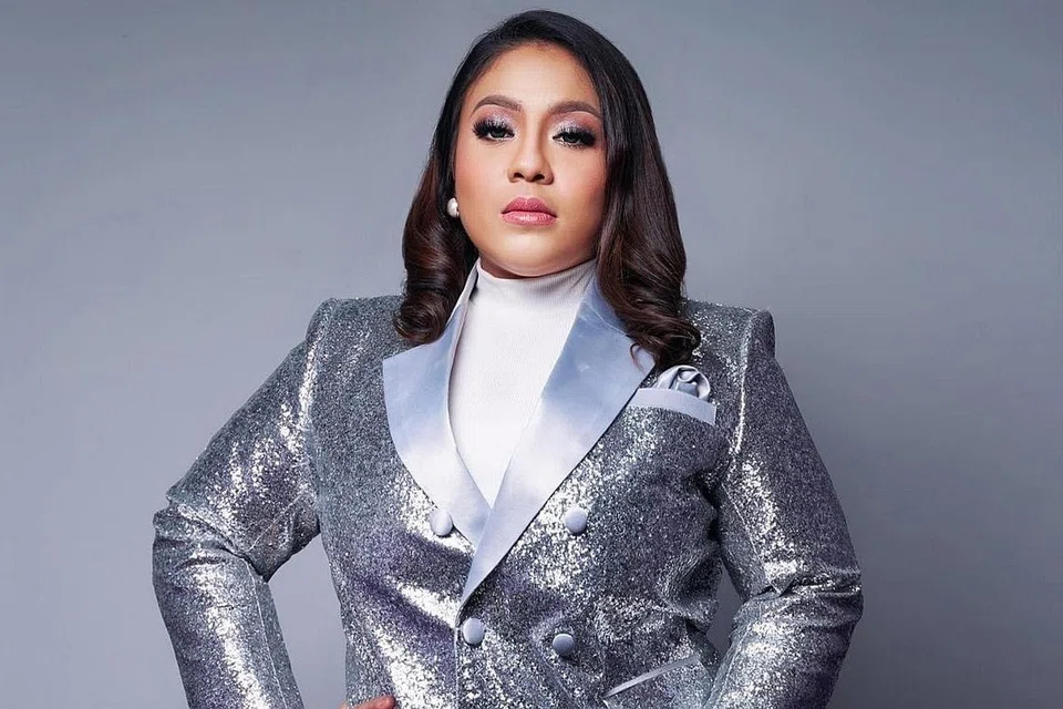 REZEKI SYAWAL: Rahila Rashun bakal menjayakan 17 acara perjumpaan Hari Raya sepanjang Syawal. - Foto BLACKPEPPER PRODUCTION