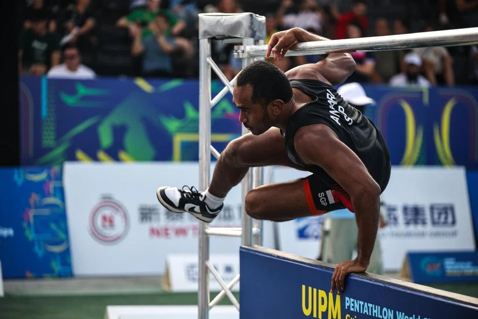 Tahir Ahmed Ansari bakal menggalas cabaran Singapura dalam kategori individu lelaki pentatlon moden di Sukan Asia 2026. Bermula daripada minat secara kebetulan pada 2024, beliau kini bersedia memberikan yang terbaik di peringkat tertinggi Asia.