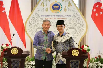 Singapura, Vivian Balakrishnan, Indonesia, gunung dukono, misi menyelamat, hubungan diplomatik