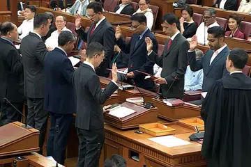 NMP, angkat sumpah, parlimen