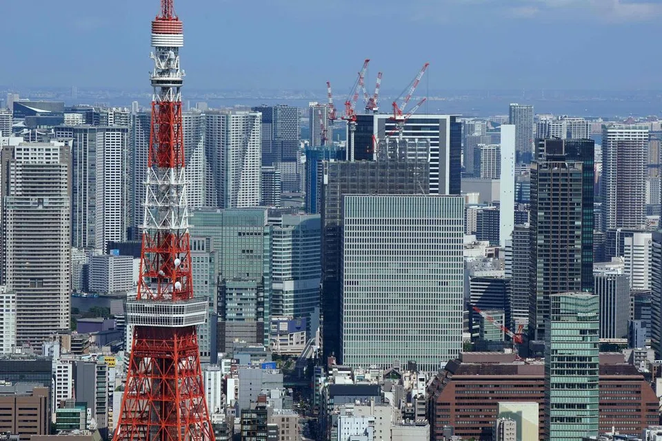 tokyo, shinjuku, shibuya, orangetee