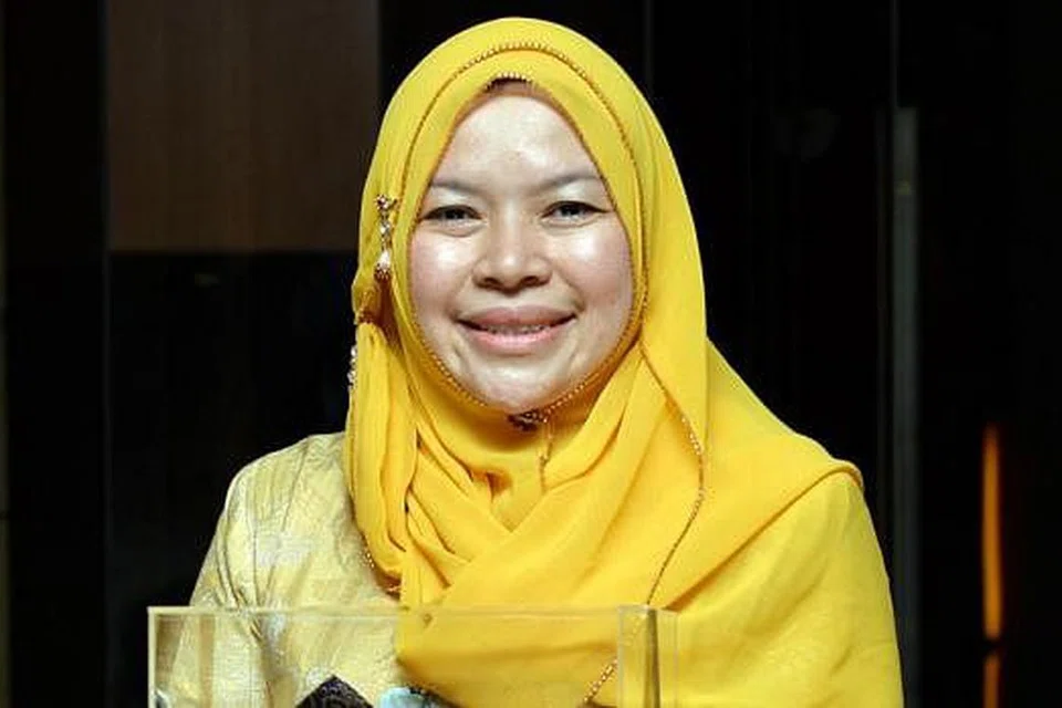 CIK SAMSIAH SULIMAN
