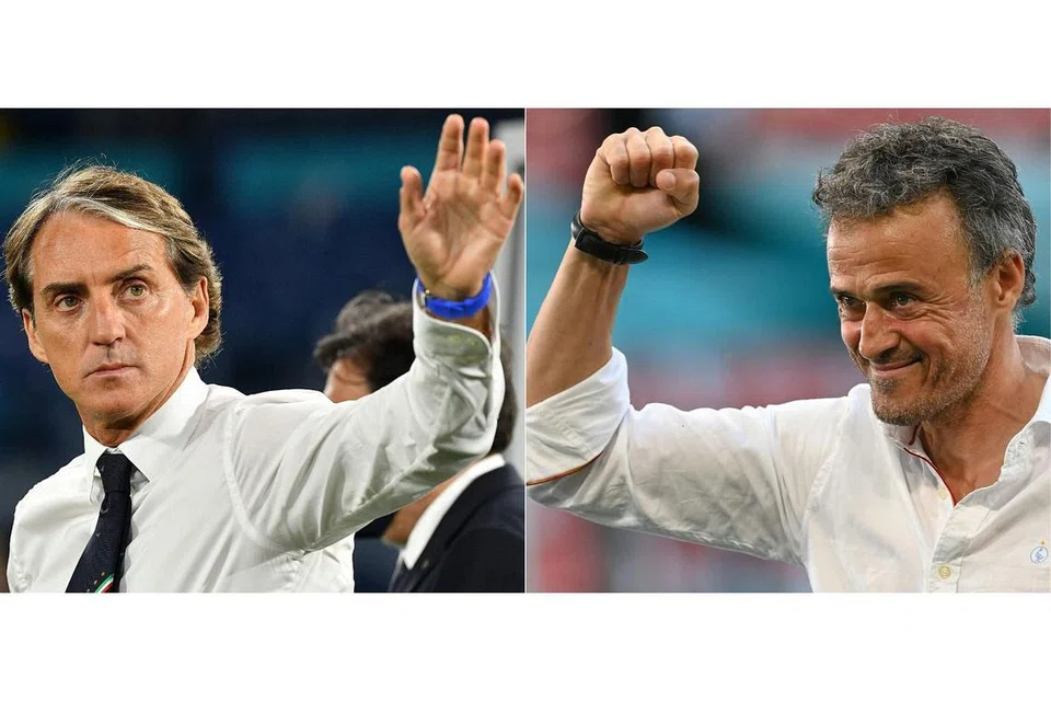 SETERU LAMA: (Dari kiri) Roberto Mancini (Italy) dan Luis Enrique (Sepanyol), berharap pasukan mereka masing-masing dapat memberikan persembahan yang terbaik untuk menempah tempat ke perlawanan akhir Euro 2020 di Stadium Wembley nanti. - Foto AFP 