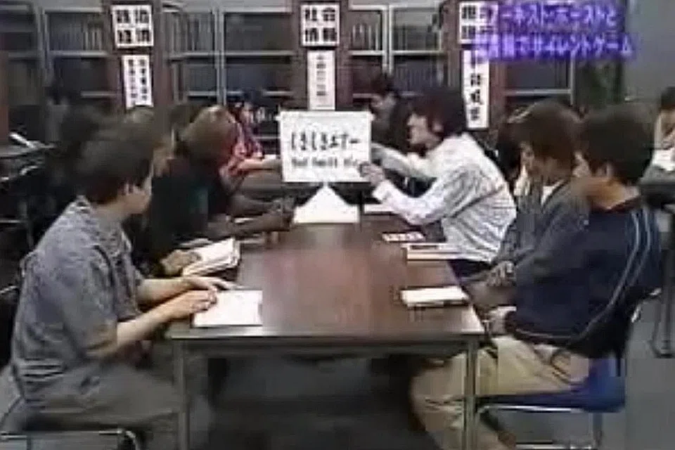 'SILENT LIBRARY': Peserta yang terambil kad tengkorak jalani ujian menakutkan atau melucukan. - Foto INSTAGRAM JAPANESE GAME SHOWS