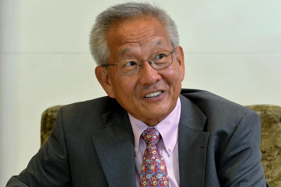 PERTIMBANG PENCALONAN: Encik Ng Kok Song, yang bersara daripada GIC pada 2013, sedang mempertimbangkan langkah bertanding dalam Pilihan Raya Presiden.