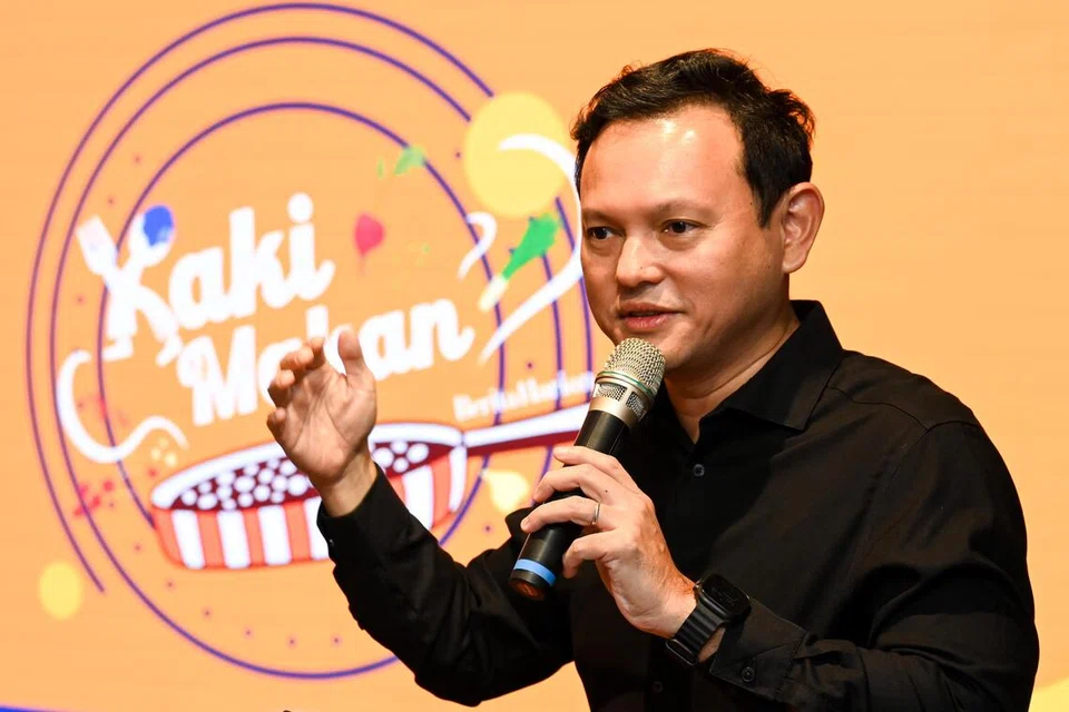 Menteri Negara Kanan (Pertahanan merangkap Kemampanan dan Sekitaran), Encik Zaqy Mohamad.