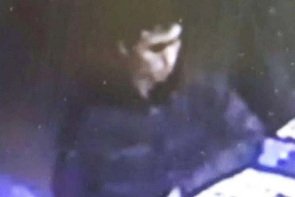 Suspek utama serangan ke atas kelab malam Reina di Istanbul pada Tahun Baru, dalam gambar yang diedar oleh polis Turkey dan diambil daripada Agensi Berita Dogan. 