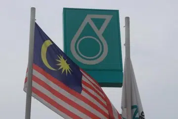 Petronas, nafi rancang jual minyak, kepada Filipina