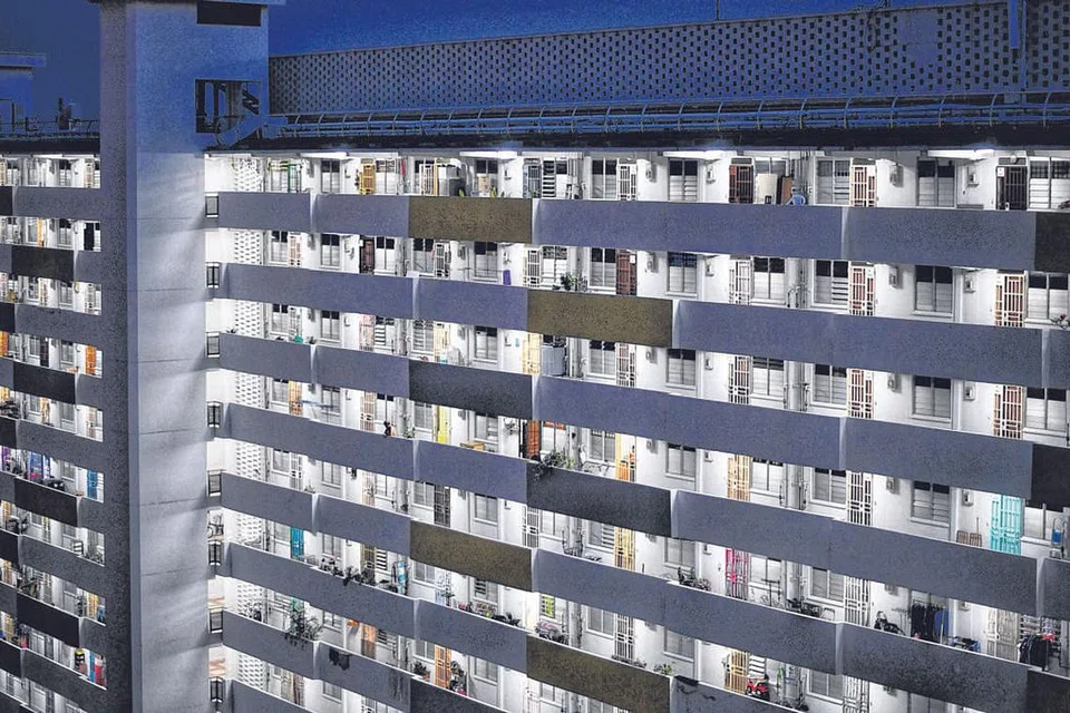 ADA PENJIMATAN: Bil elektrik bulanan purata bagi keluarga yang tinggal di flat HDB 4 bilik akan turun sebanyak $2.39 (sebelum GST 7 peratus) pada suku pertama tahun depan. - Foto fail