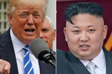 PERTEMUAN BERSYARAT: Presiden Donald Trump (kiri) berkata beliau berasa "berbesar hati" untuk bertemu Encik Kim Jung-Un (kanan), walaupun beliau pernah mengeluarkan pelbagai kenyataan keras terhadap pemimpin rejim Korea Utara itu beberapa minggu lalu. - Foto AFP, REUTERS