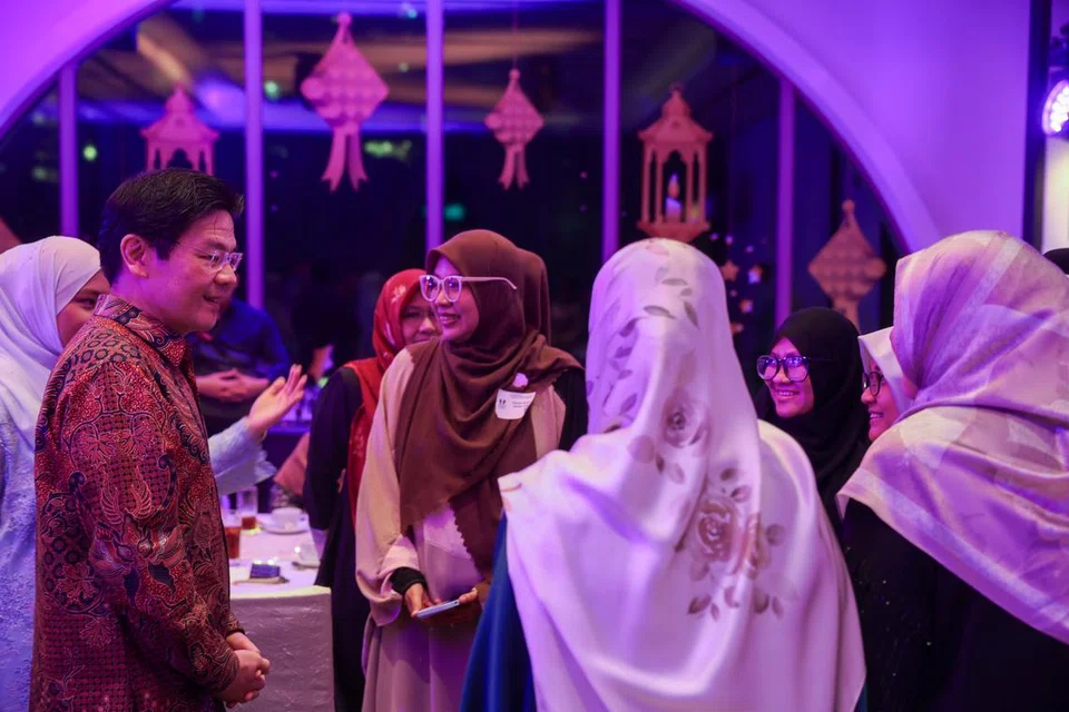 Encik Lawrence Wong berkata beliau dan pasukannya  akan terus bekerjasama dengan masyarakat Melayu/Islam untuk menangani keprihatinan mereka dan membina masa hadapan yang lebih cerah untuk semua. 
