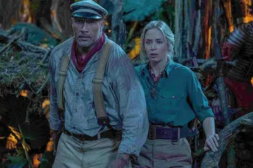 DWAYNE JOHNSON: Dikenali sebagai ahli gusti pertama yang dapat memikat perhatian ramai menerusi filem aksi komedi buat keluarga seperti 'Jungle Cruise'. - Foto THE WALT DISNEY COMPANY 
