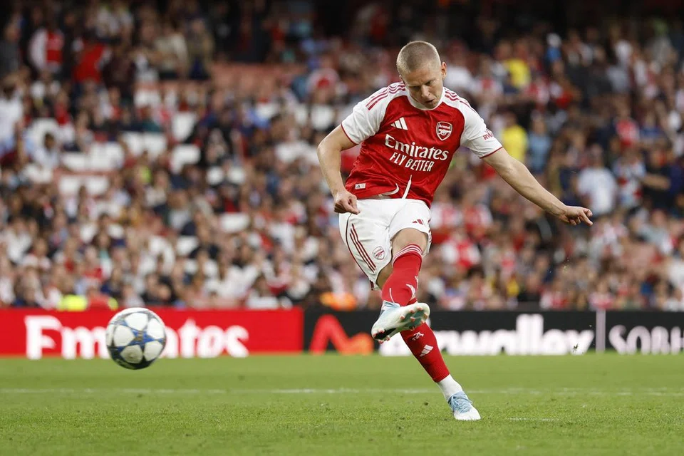 Oleksandr Zinchenko telah membuat 145 penampilan bersama Manchester City dan Arsenal.