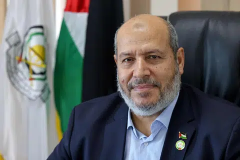 Encik Khalil Al-Hayya, adalah antara dua tokoh yang muncul sebagai calon utama untuk menjadi ketua biro politik dan sekali gus memimpin Hamas. 