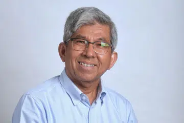GEMBIRA BERBAUR SEDIH: Meski gembira tetapi pada masa yang sama beliau sedih kerana jadualnya yang dahulunya padat dengan bertemu penduduk setiap malam Isnin selain menghadiri pelbagai acara kemasyarakatan pada hujung minggu, kini lengang. Bagaimanapun beliau sedia menjadi sukarelawan. - Foto BM oleh KUA CHEE SIONG
