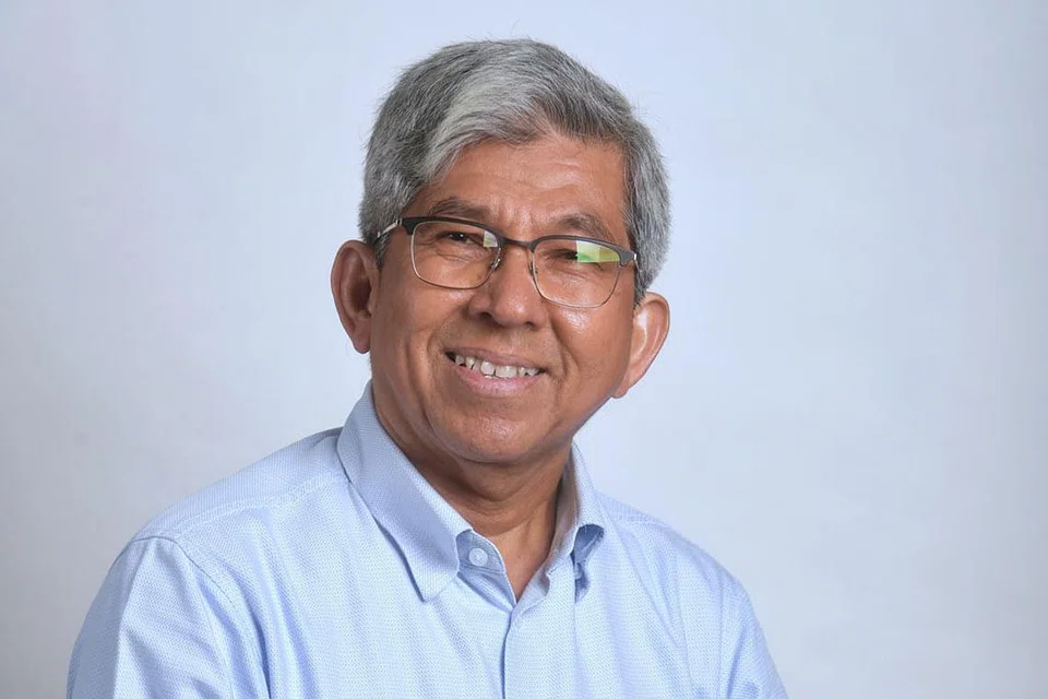 GEMBIRA BERBAUR SEDIH: Meski gembira tetapi pada masa yang sama beliau sedih kerana jadualnya yang dahulunya padat dengan bertemu penduduk setiap malam Isnin selain menghadiri pelbagai acara kemasyarakatan pada hujung minggu, kini lengang. Bagaimanapun beliau sedia menjadi sukarelawan. - Foto BM oleh KUA CHEE SIONG