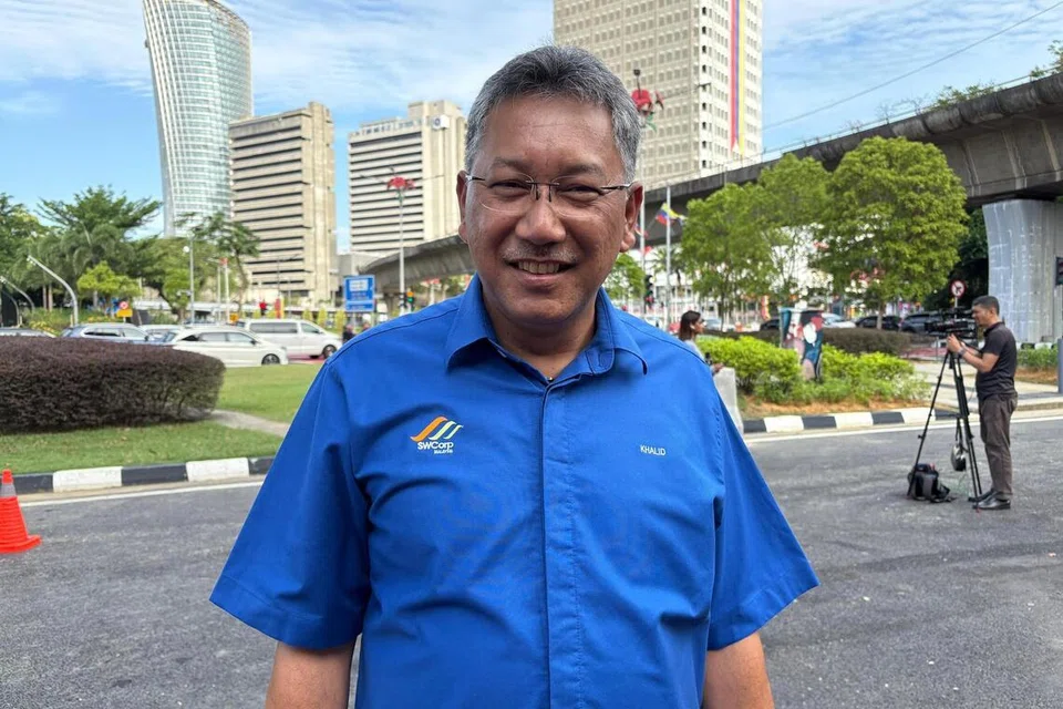 Ketua Eksekutif, Perbadanan Pengurusan Sisa Pepejal dan Pembersihan Awam Malaysia (SWCorp), Encik Khalid Mohamed.