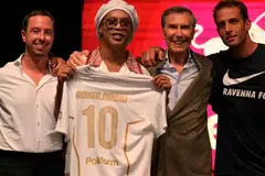 Bekas penyerang Brazil, Ronaldinho, Ravenna FC, Ballon d’Or, Piala Dunia