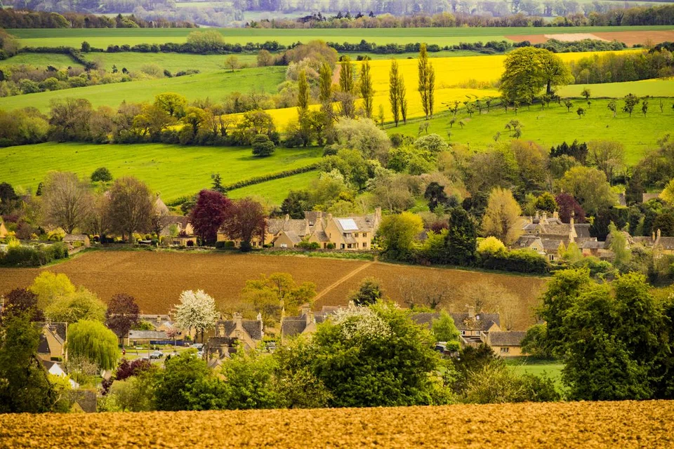 Cotswolds di England sesuai bagi mereka yang ingin suasana perkampungan.