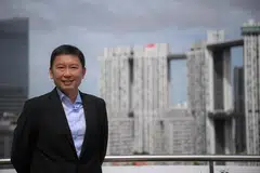 Menteri Pembangunan Negara, Encik Chee Hong Tat, membentangkan perkembangan dan daya usaha baru dalam sidang media, pada 5 Ogos.