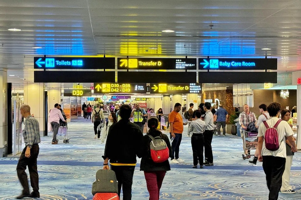 undang-undang kastam, bercuti, beli-belah