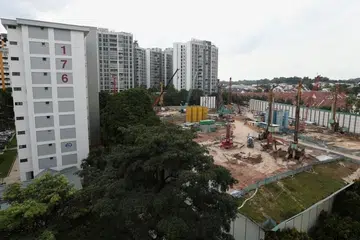 mayflower, ang mo kio avenue 2, new couples, orang muda, flat baru