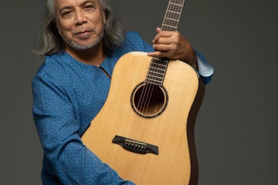 Lagu Raya berentak rok, ‘Seri Hari Raya’ oleh Sweet Charity, muncul seiring dengan evolusi zaman, namun tetap kekal malar segar.