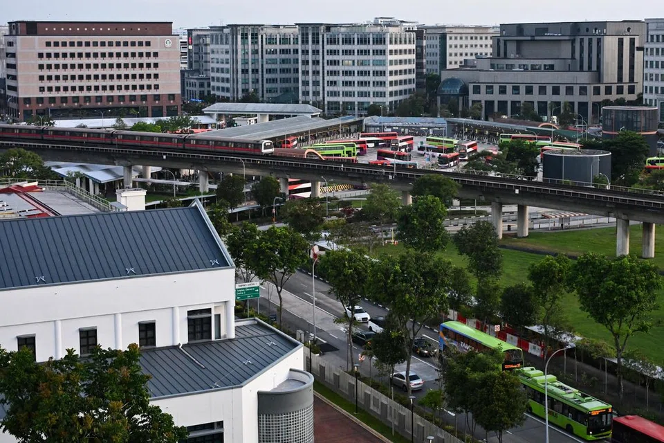 Kementerian Pembangunan Negara (MND), Kementerian Pengangkutan (MOT), dan Kementerian Kemampanan dan Sekitaran (MSE), menggariskan adendum (kenyataan tambahan) mereka pada 17 September. 