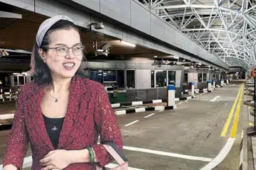 Wang Xiping berkata dia menyangka pegawai auksiliari yang menahannya kerana memandu di laluan bas adalah pihak berkuasa Malaysia.