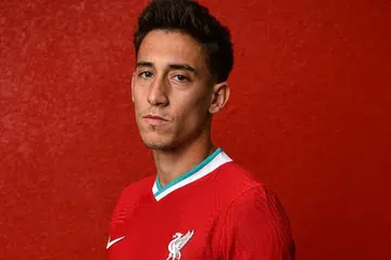 KUKUHKAN BENTENG PERTAHANAN: Juara Liga Perdana England (EPL), Liverpool mendapatkan khidmat pemain pertahanan antarabangsa Greece, Kostas Tsimikas dari Olympiakos dengan nilai yang dilaporkan sebanyak £11.7 juta ($19.75 juta). - Foto LIVERPOOL FC WEBSITE