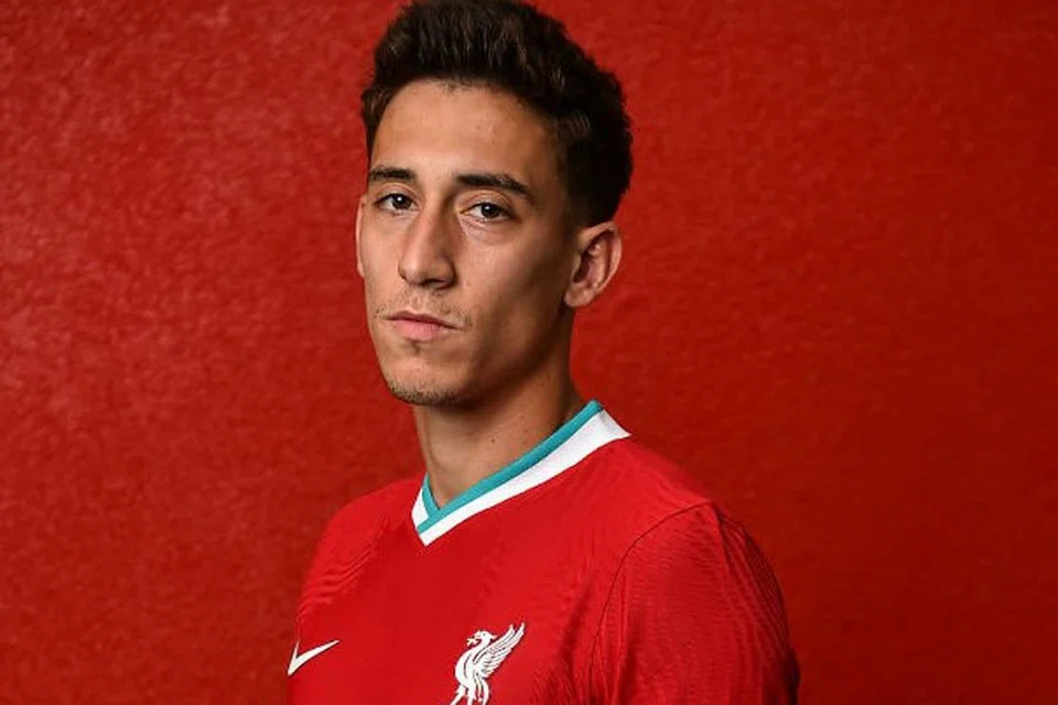 KUKUHKAN BENTENG PERTAHANAN: Juara Liga Perdana England (EPL), Liverpool mendapatkan khidmat pemain pertahanan antarabangsa Greece, Kostas Tsimikas dari Olympiakos dengan nilai yang dilaporkan sebanyak £11.7 juta ($19.75 juta). - Foto LIVERPOOL FC WEBSITE