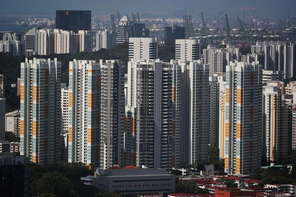 HDB telah selesai bina sekitar 14,500 flat BTO tahun lalu, naik lebih 50 peratus daripada 9,400 flat pada 2020, dan waktu menunggu bagi 17 projek BTO itu adalah purata 4.3 tahun.