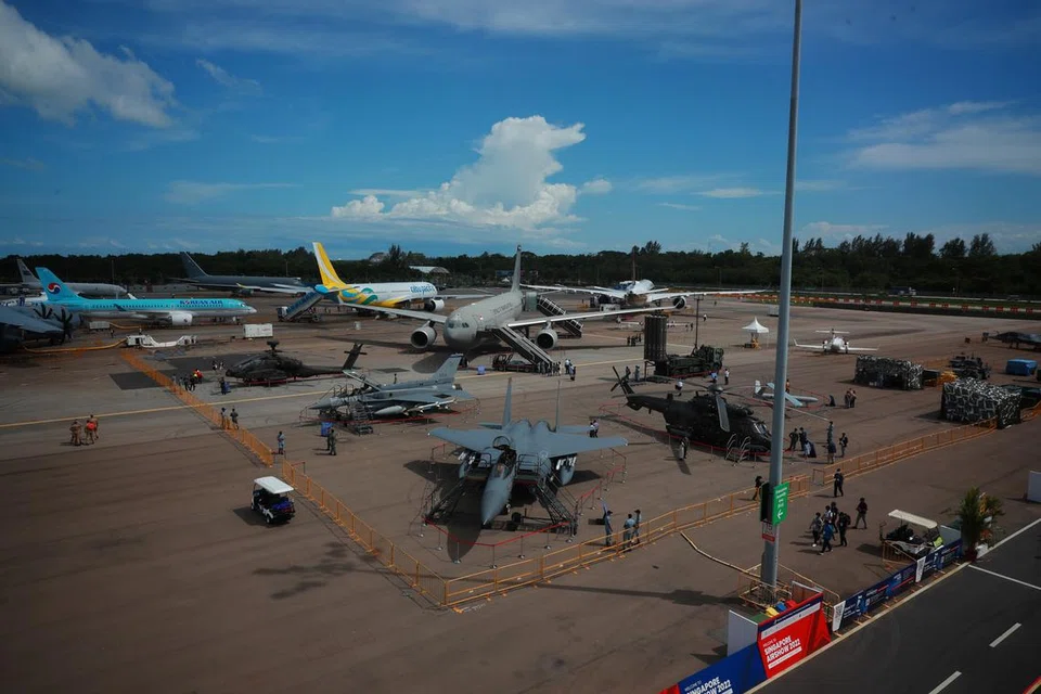 KEMBALI LAGI: Orang ramai berpeluang menghadiri Pertunjukan Udara Singapura. Pameran aeroangkasa dan pertahanan itu akan berlangsung dari 20 hingga 25 Februari 2024. 