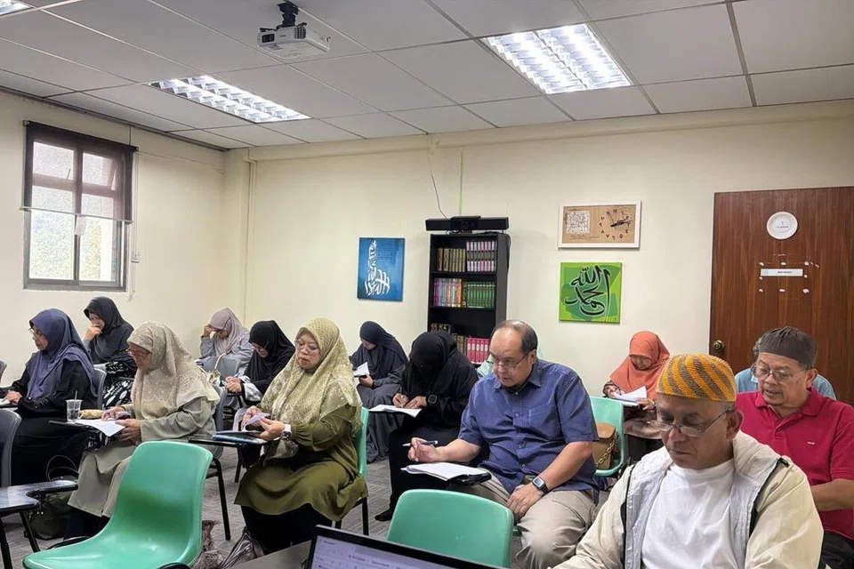 Pergeraq berusaha melahirkan pemimpin pelapis baru dan penekanan melalui bimbingan mentor, pengendalian kelas, latihan lanjutan, serta sijil dan pengiktirafan rasmi.