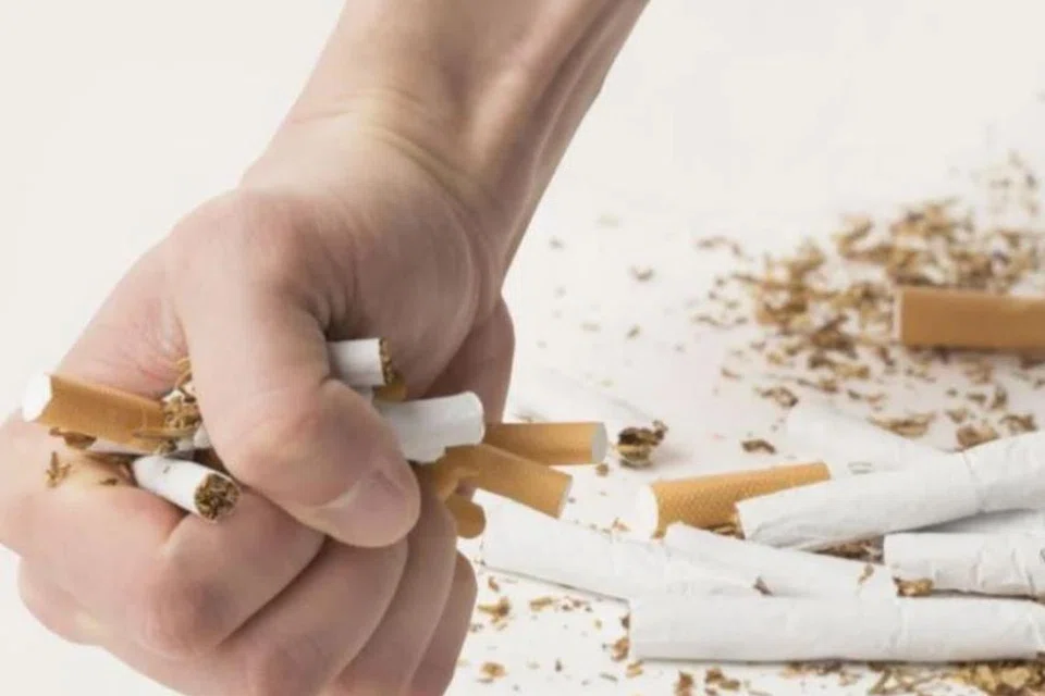 Dianggarkan 27,000 kematian akibat terdedah kepada asap rokok di Malaysia dilaporkan setiap tahun, dengan sebahagian besar mangsa merupakan anggota keluarga perokok dan kanak-kanak yang tidak merokok. 