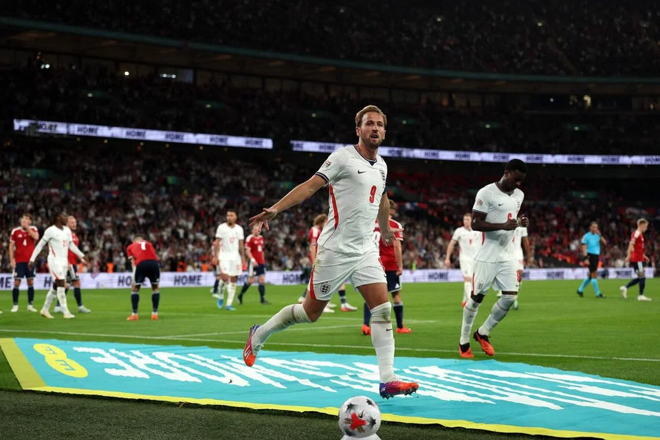 Penyerang England, Harry Kane, bola sepak