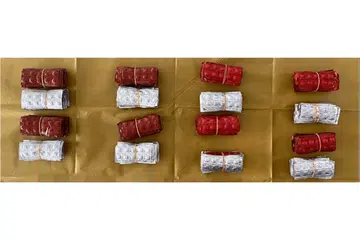 DIRAMPAS: 4,000 pil Erimin-5 tablets ditemui dalam kereta yang dipandu suspek pengedar dadah berusia 39 tahun yang ditangkap CNB pada 2 Januari 2020.