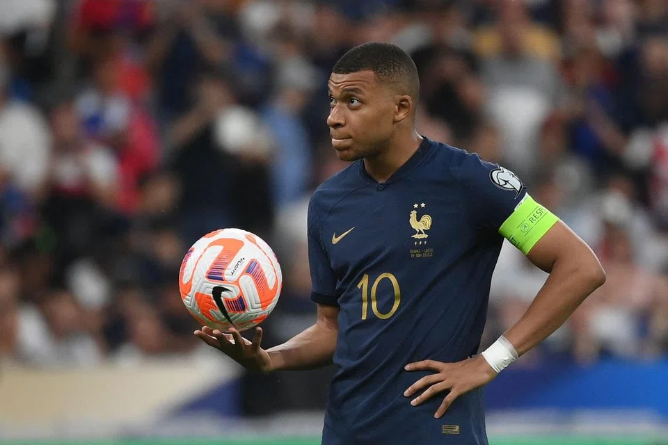 CUKUP BERBISA: Kylian Mbappe antara pemain tonggak Perancis yang memenangi Piala Dunia 2018.